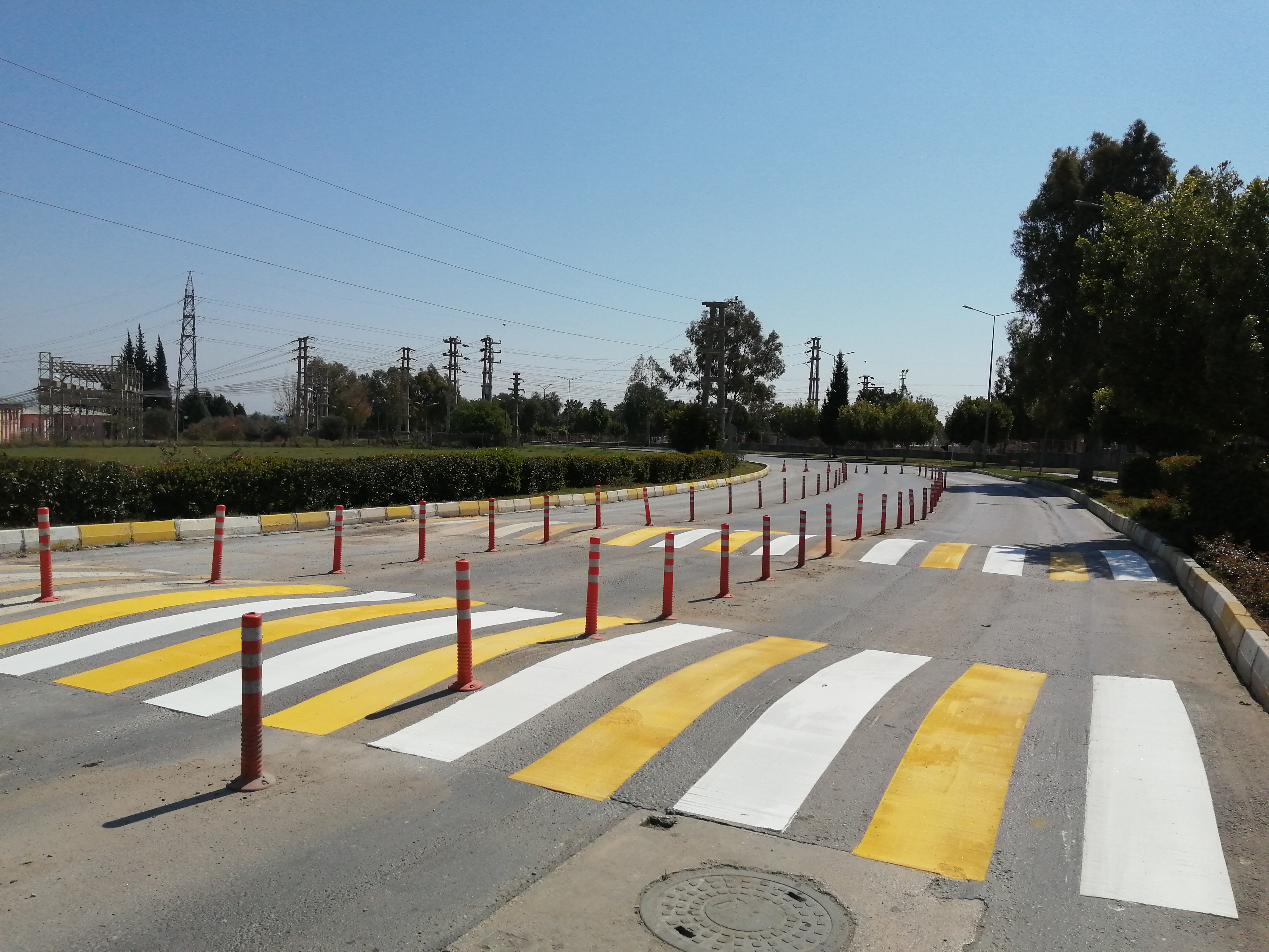 Otopark ve Yaya Geçitlerinde Netlik ve Düzen
